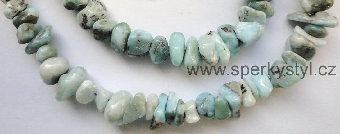 Elegantní náhrdelník z minerálu larimar