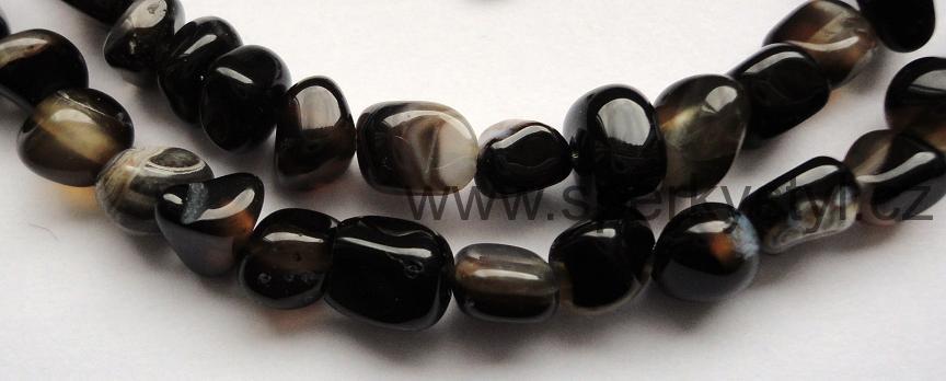Elegantní náhrdelník z minerálu onyx achátový