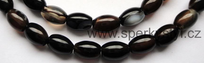 Elegantní náhrdelník z minerálu onyx