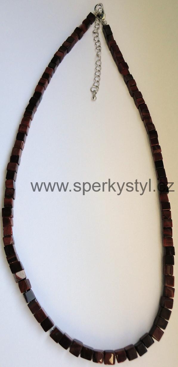 Elegantní náhrdelník z minerálu býčí oko