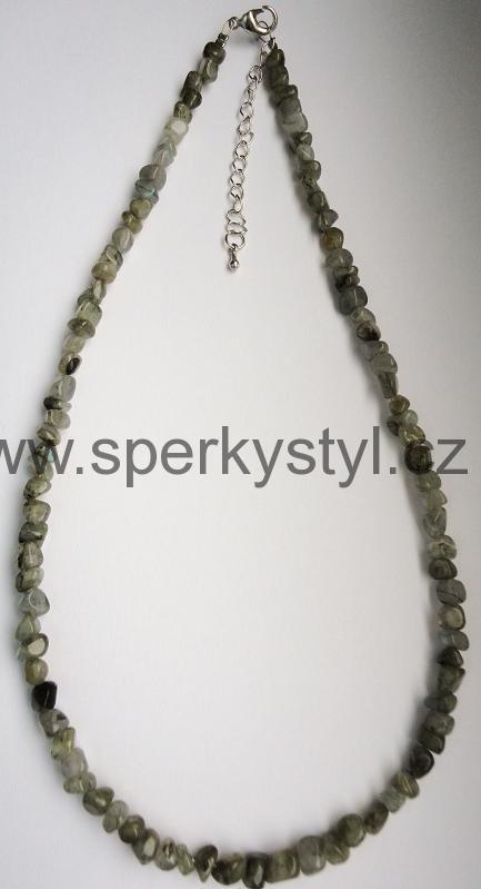 Elegantní náhrdelník z minerálu labradorit