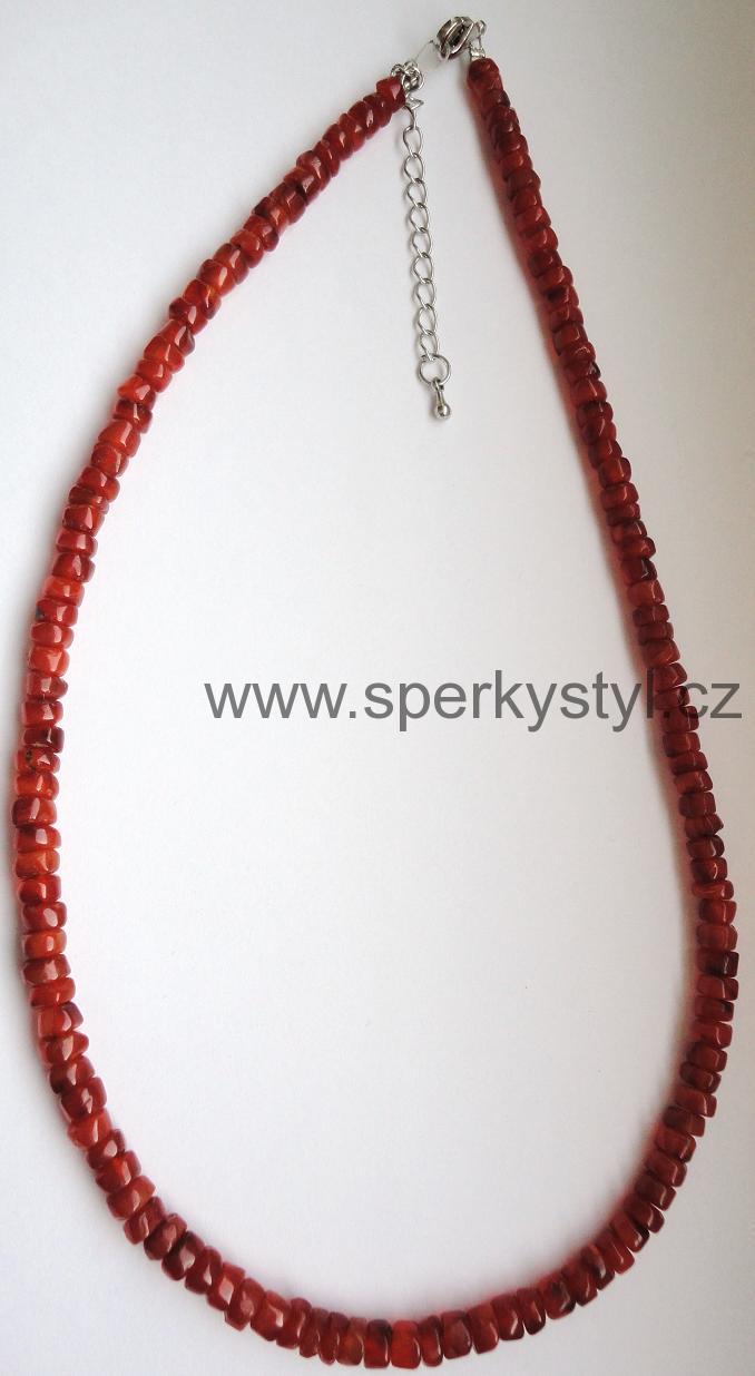 Elegantní náhrdelník z minerálu karneol