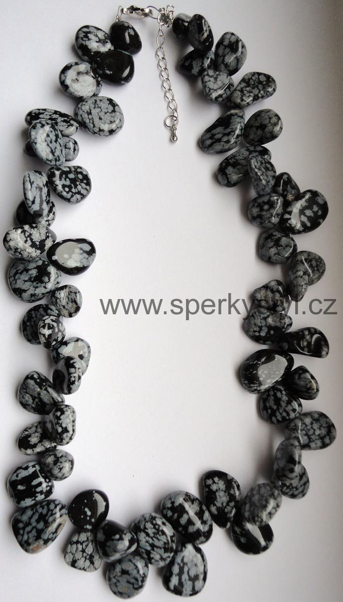 Elegantní náhrdelník z minerálu vločkový obsidián