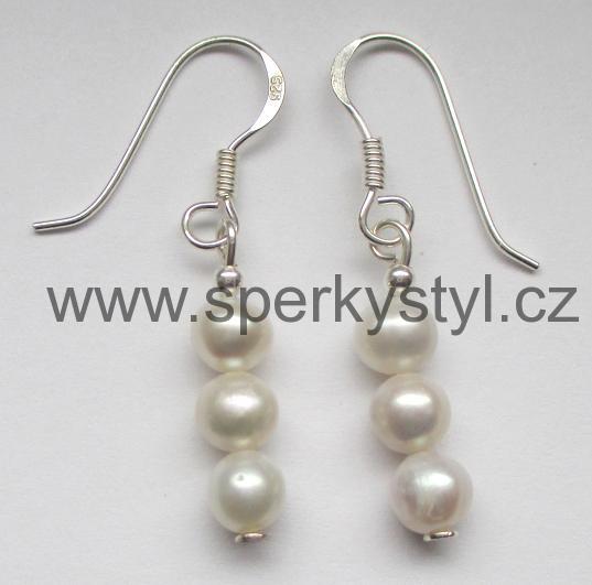Elegantní stříbrné náušnice s říční perlou