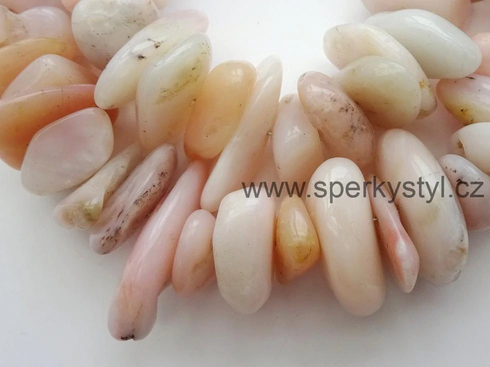 Luxusní náhrdelník z minerálu růžový opál