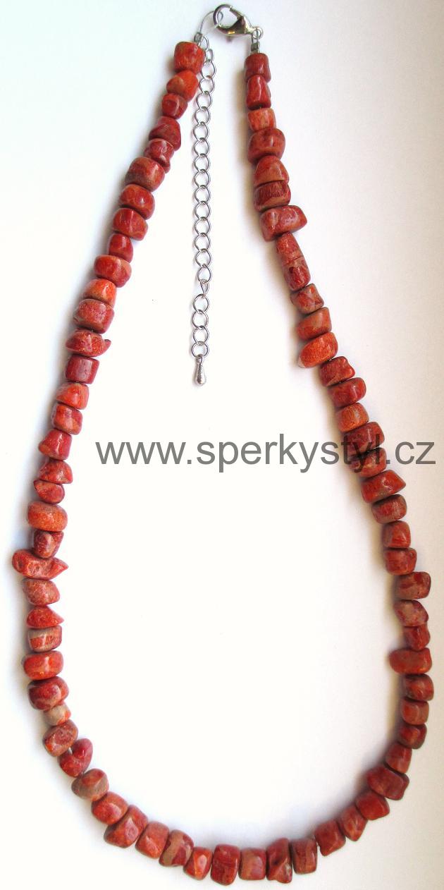 Elegantní náhrdelník z minerálu pěnový korál