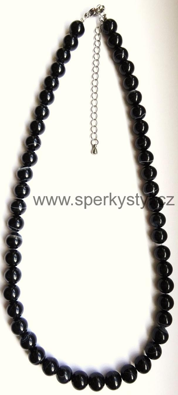 Elegantní náhrdelník z minerálu onyx