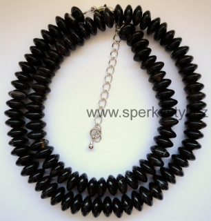 Elegantní náhrdelník z minerálu onyx