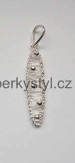Elegantní stříbrný přívěsek 