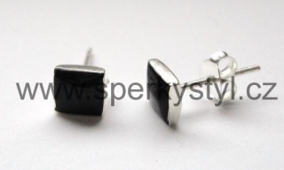 Elegantní naušnice s minerálem onyx
