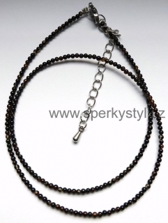 Elegantní náhrdelník z minerálu onyx