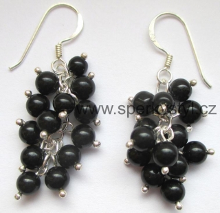 Elegantní dlouhé stříbrné náušnice s minerálem onyx