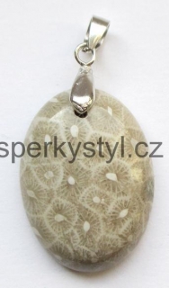 Elegantní stříbrný přívěsek s minerálem zkamenělý korál