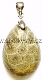Elegantní stříbrný přívěsek s minerálem zkamenělý korál