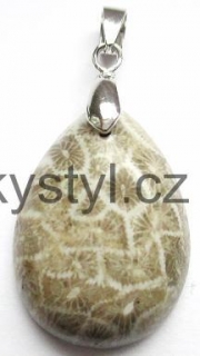 Elegantní stříbrný přívěsek s minerálem zkamenělý korál