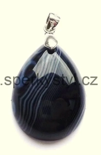 Elegantní stříbrný přívěsek s minerálem onyx