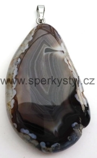 Elegantní přívěsek z minerálu onyx